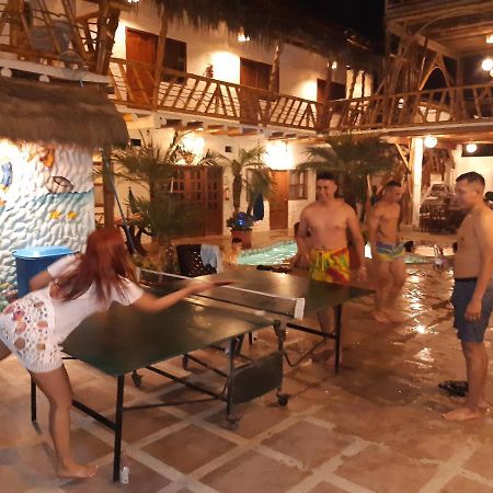 Weekendhostal Montañita Екстериор снимка