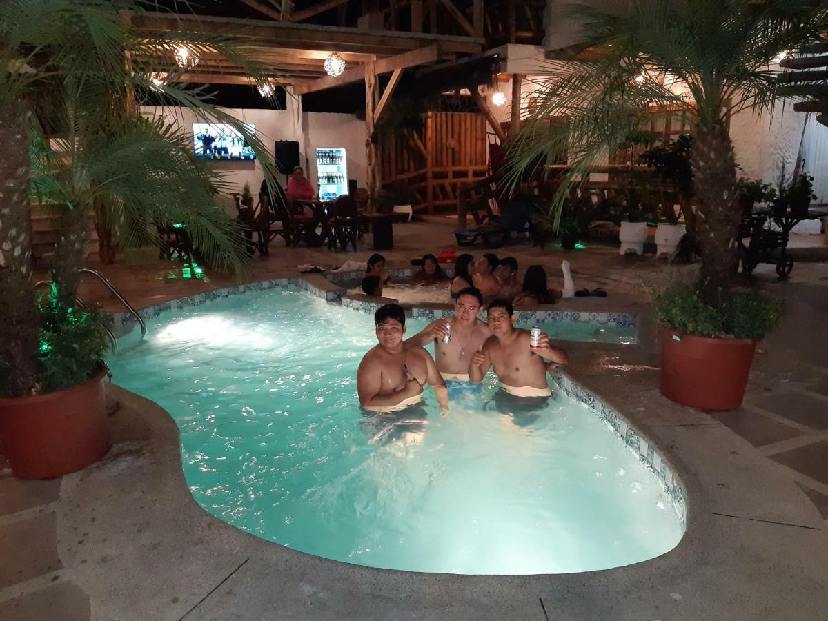 Weekendhostal Montañita Екстериор снимка
