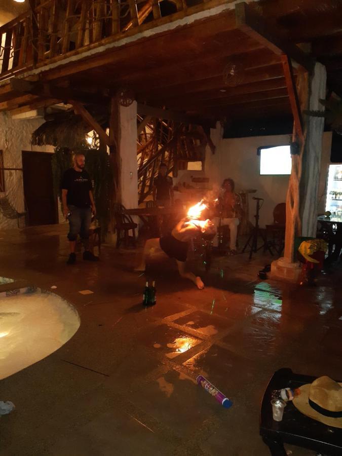 Weekendhostal Montañita Екстериор снимка