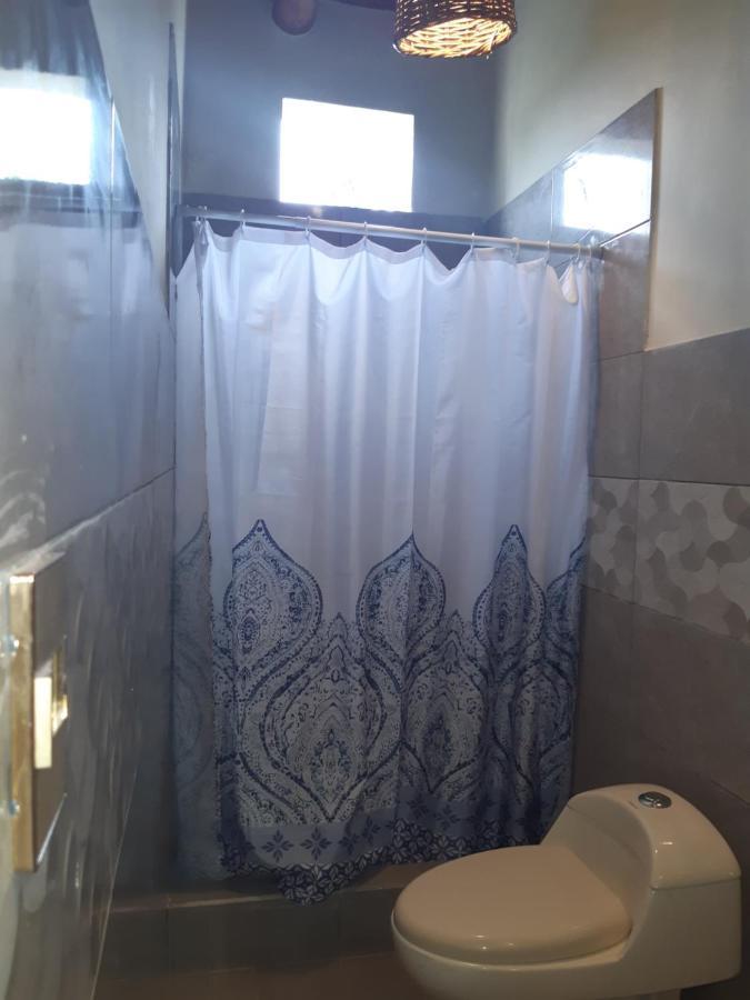 Weekendhostal Montañita Екстериор снимка